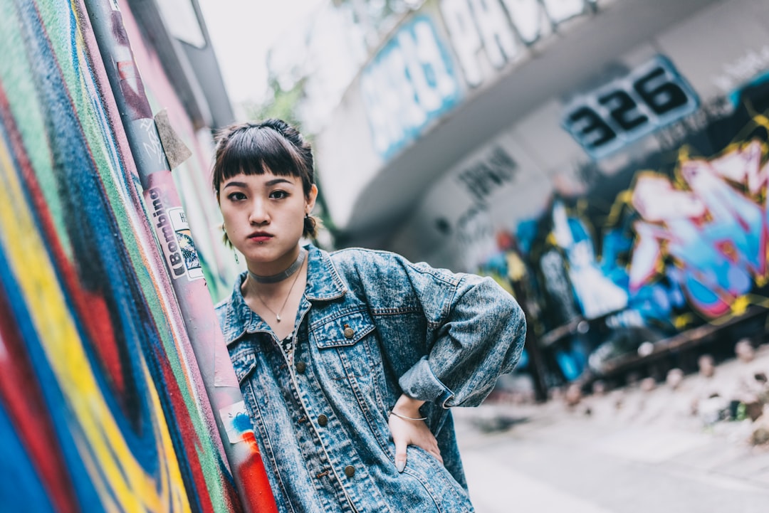 1990s denim culture street style
